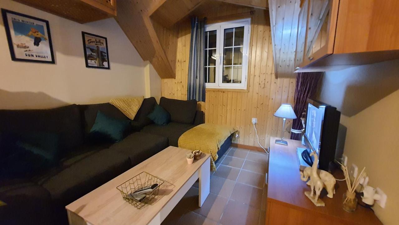 Acogedor Apartamento En Sierra Nevada Con Piscina Acceso Directo A Silla 外观 照片