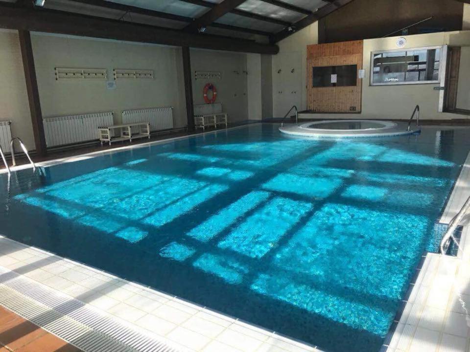 Acogedor Apartamento En Sierra Nevada Con Piscina Acceso Directo A Silla 外观 照片